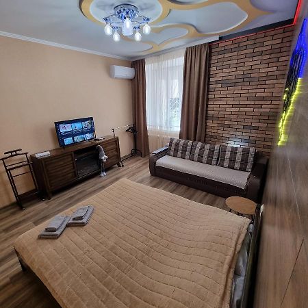 Petropavlivska apartment Kamjanets-Podilskyj Exteriör bild