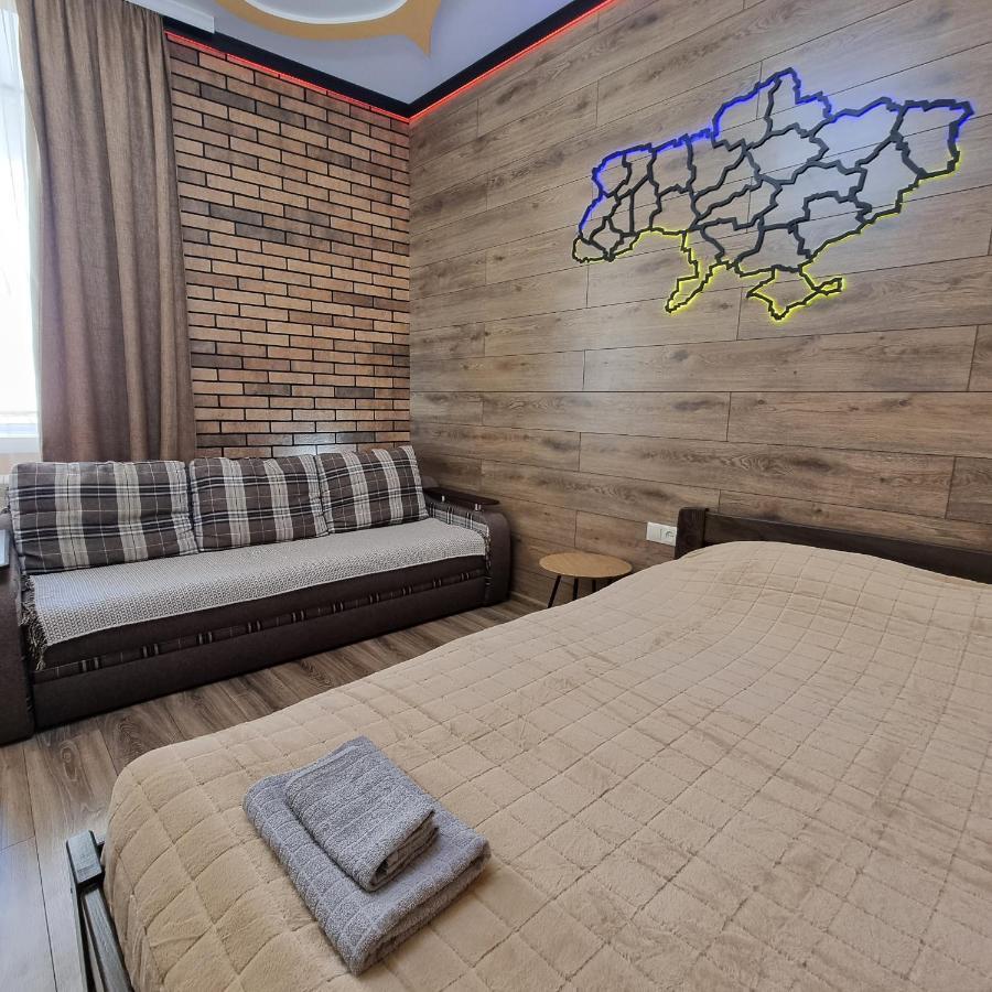 Petropavlivska apartment Kamjanets-Podilskyj Exteriör bild