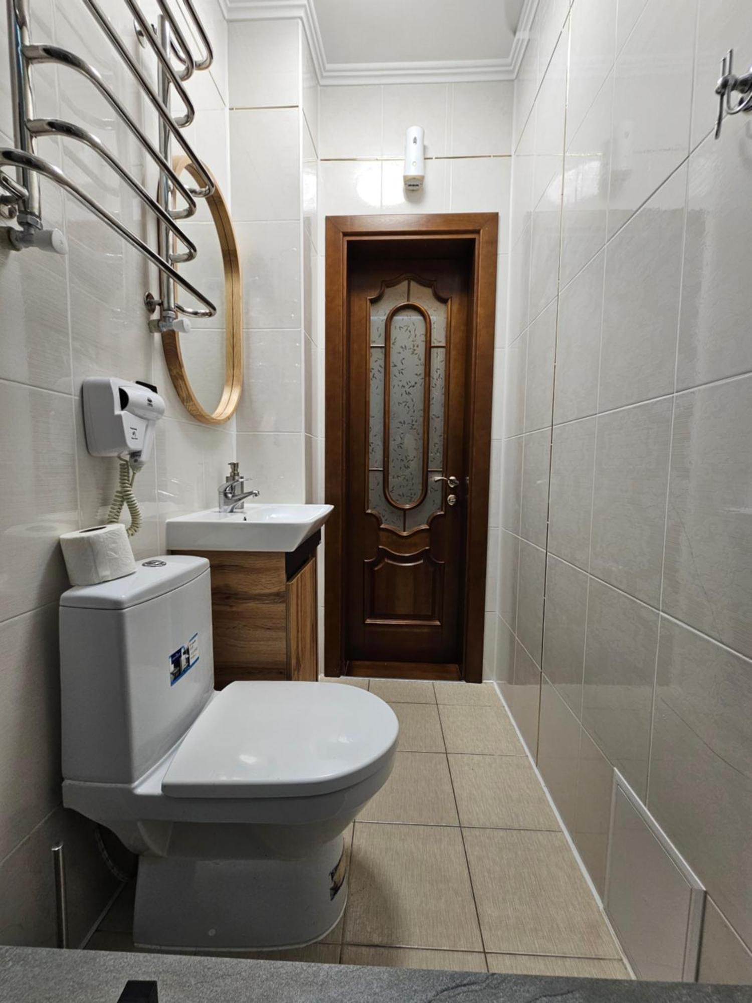 Petropavlivska apartment Kamjanets-Podilskyj Exteriör bild